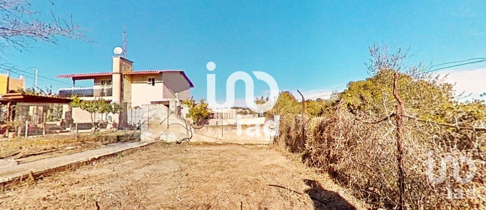 Land of 590 m² in Calafell (43820)