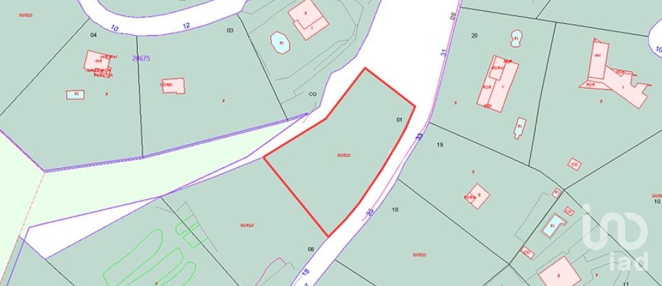 Terrain de 2 764 m² à Vacarisses (08233)