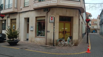 Maison 9 chambres de 632 m² à Santa María del Páramo (24240)