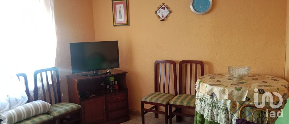 Maison 5 chambres de 110 m² à Urdiales del Páramo (24248)