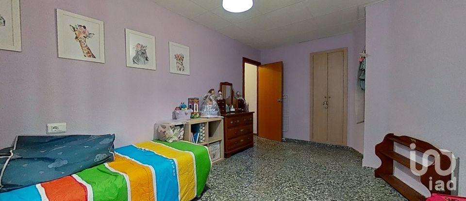 Pis 3 habitacions de 101 m² a Vila-Real/Villarreal (12540)