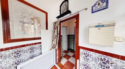Casa 3 habitacions de 218 m² a Granada (18015)