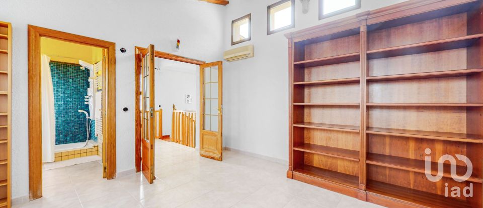 Casa 2 habitaciones de 773 m² en Cometa-Orbeta (03750)