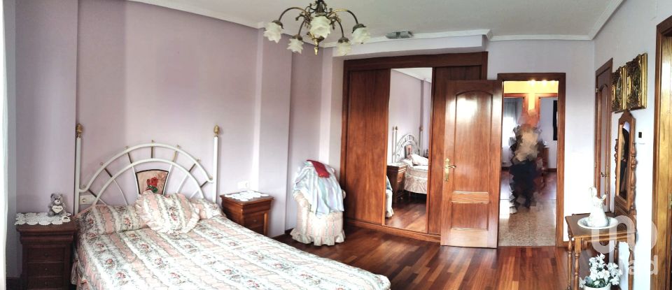 Casa 3 habitaciones de 241 m² en Villabalter (24191)