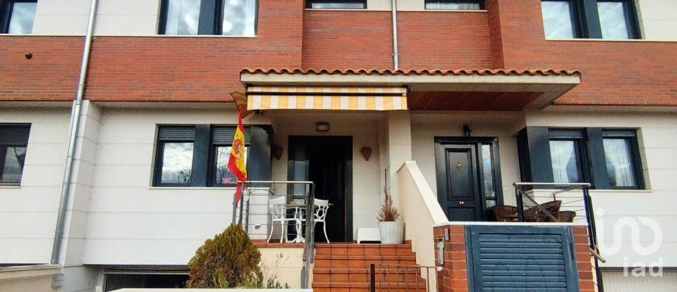 House 3 bedrooms of 241 m² in Villabalter (24191)