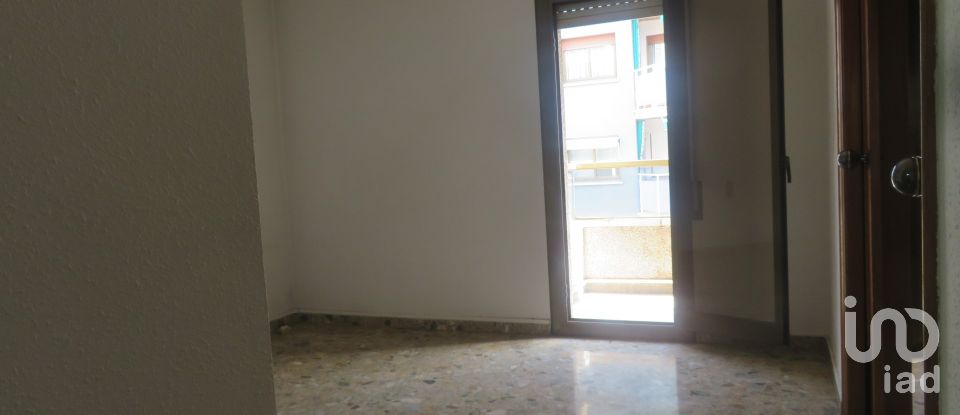 Appartement 3 chambres de 114 m² à Vilanova i la Geltrú (08800)