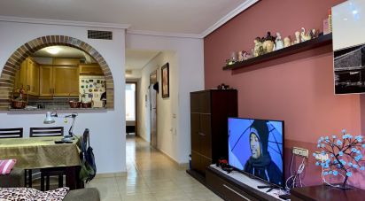 Piso 2 habitaciones de 64 m² en Pilar de la Horadada (03190)