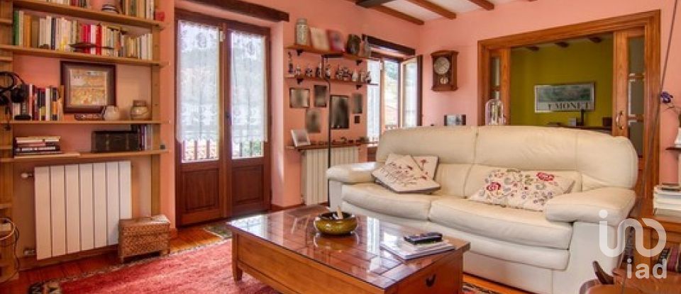 Traditional house 5 bedrooms of 500 m² in Oreña (39525)