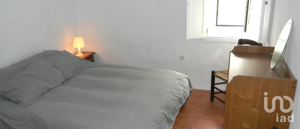 Town house 2 bedrooms of 83 m² in Olvera (11690)