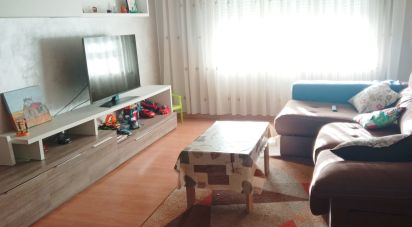 Appartement 3 chambres de 112 m² à La Bañeza (24750)