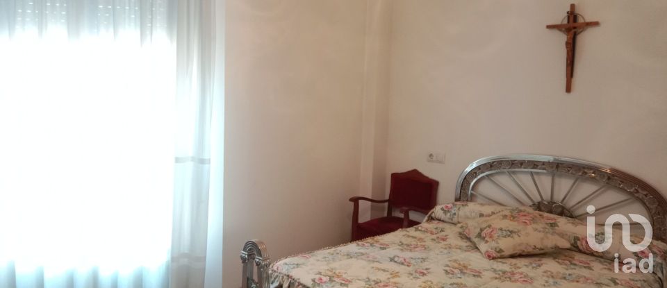 Appartement 3 chambres de 90 m² à La Bañeza (24750)