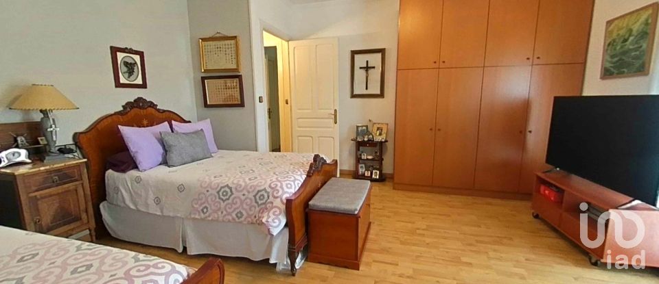 Appartement 5 chambres de 213 m² à Balaguer (25600)