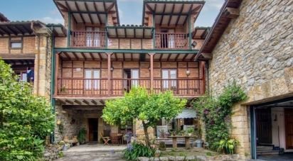 Casa tradicional 5 habitaciones de 500 m² en Oreña (39525)