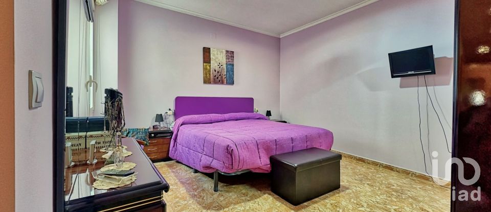 Maison 4 chambres de 247 m² à Oliva (46780)