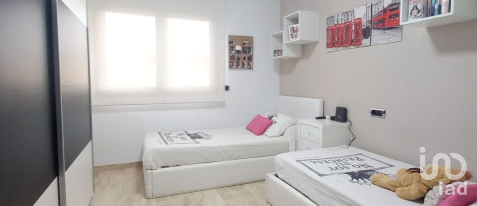Maison 4 chambres de 180 m² à Santa Oliva (43710)