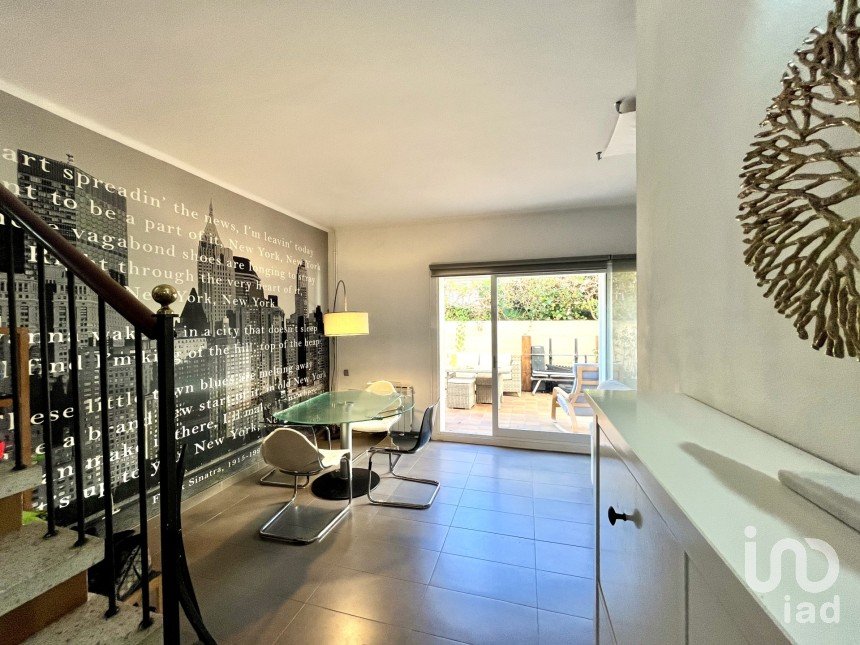Chalet 4 habitaciones de 103 m² en Castelldefels (08860)