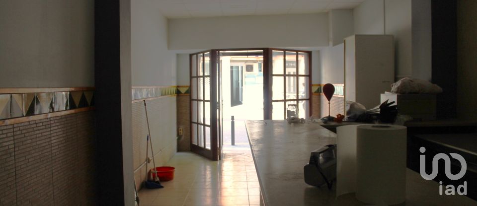 Shop / premises commercial of 93 m² in El Vendrell (43700)