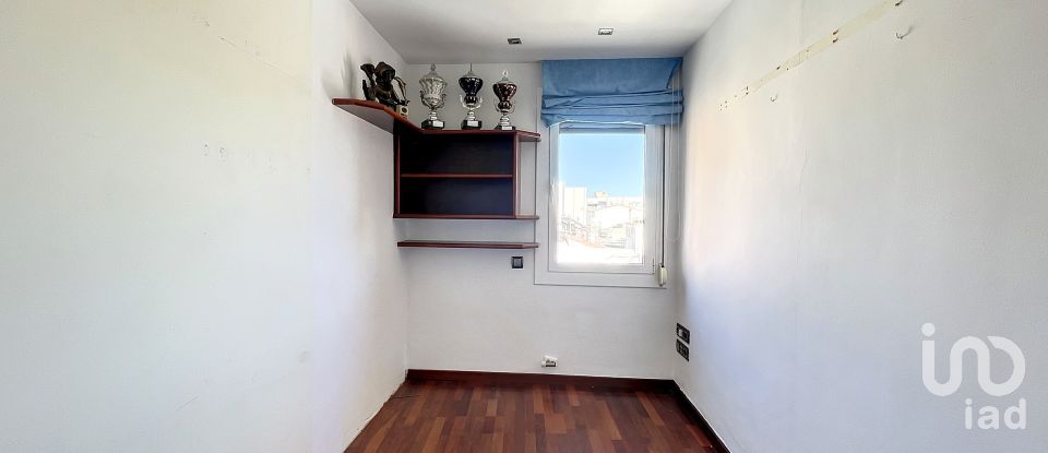 Piso 3 habitaciones de 125 m² en Premià de Mar (08330)