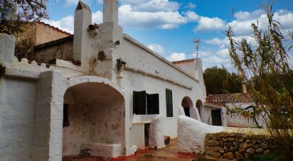 House 6 bedrooms of 417 m² in Alaior (07730)