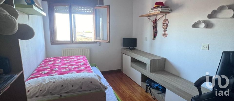 Apartment 2 bedrooms of 93 m² in Hospital de Órbigo (24286)