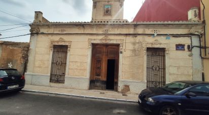 Building plot of 738 m² in Gilet (46149)