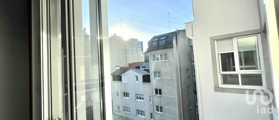 Apartment 2 bedrooms of 50 m² in A Coruña (15004)