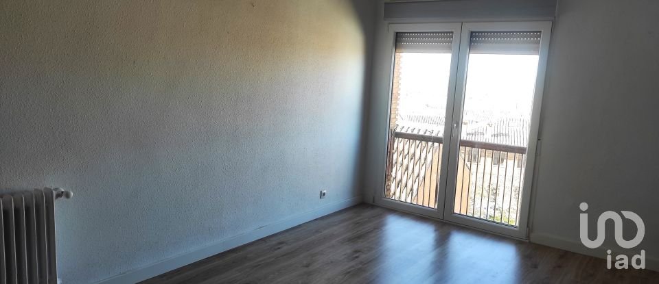 Pis 1 habitació de 45 m² a Sahagún (24320)