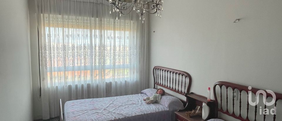Lodge 7 bedrooms of 324 m² in Laguna de Negrillos (24234)