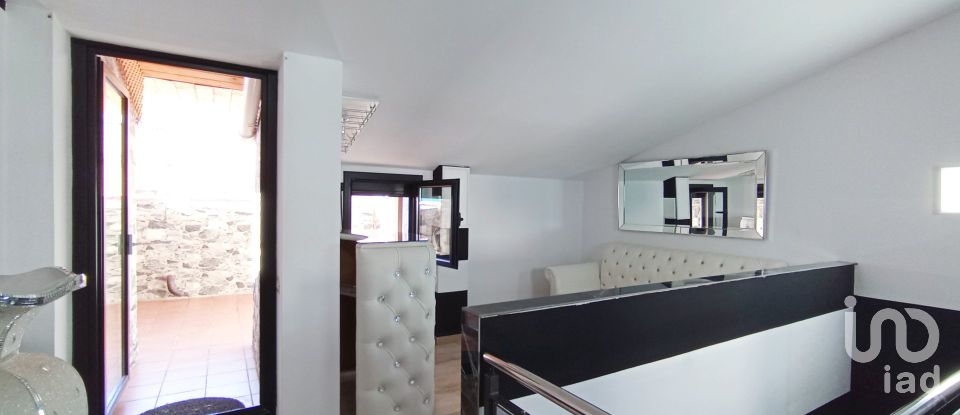 Pis 2 habitacions de 115 m² a Santa Coloma de Gramenet (08922)