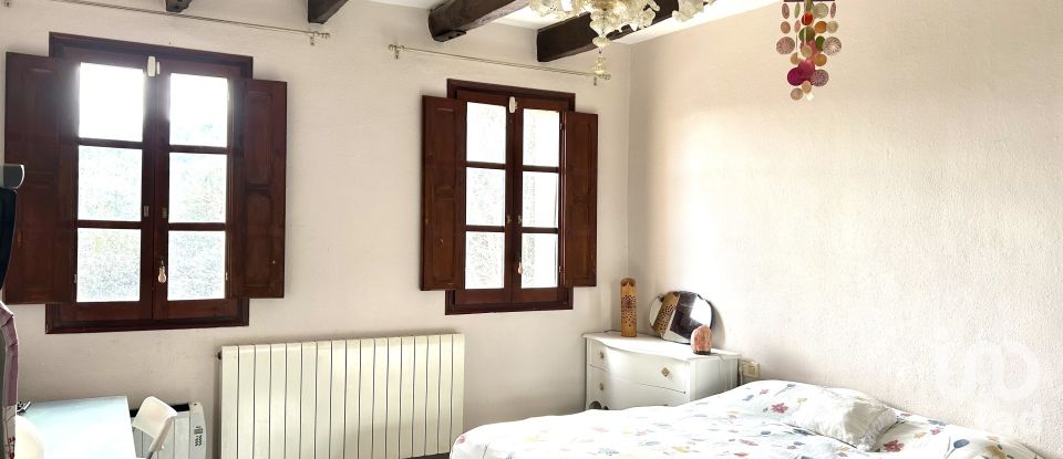 Lodge 4 bedrooms of 317 m² in Òrrius (08317)