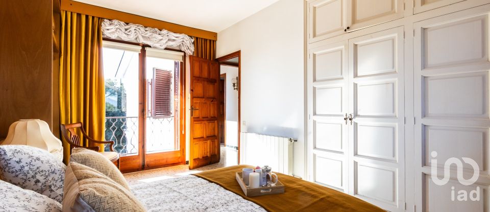 Casa 4 habitaciones de 378 m² en La Roca del Vallès (08430)