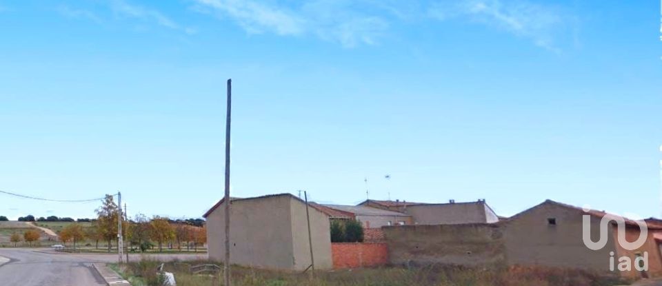 Terreno de 542 m² en Estebanez de La Calzada (24288)