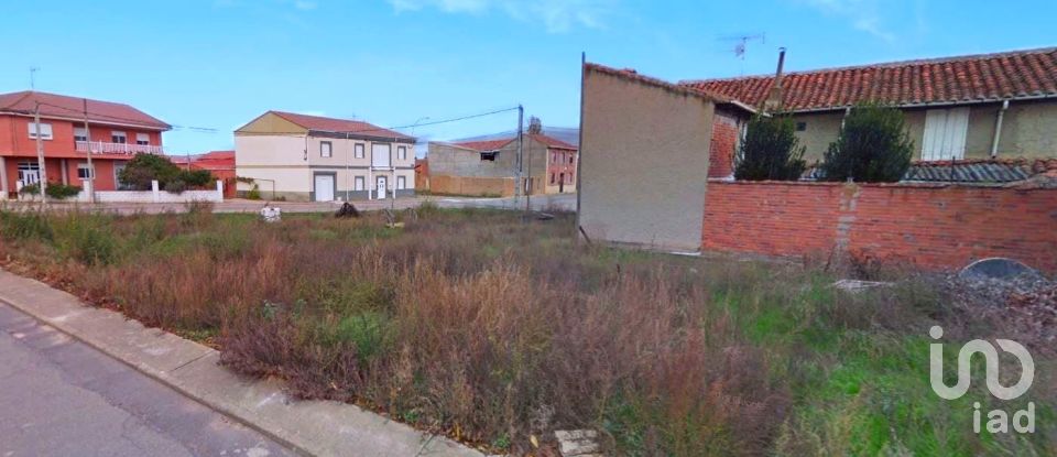 Terreno de 542 m² en Estebanez de La Calzada (24288)