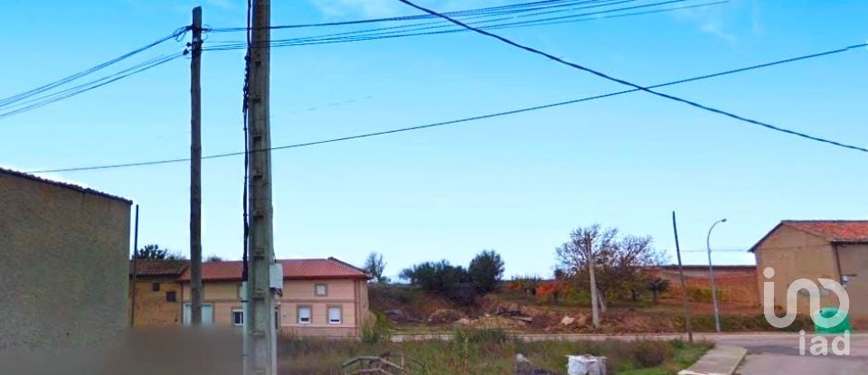 Terreno de 542 m² en Estebanez de La Calzada (24288)