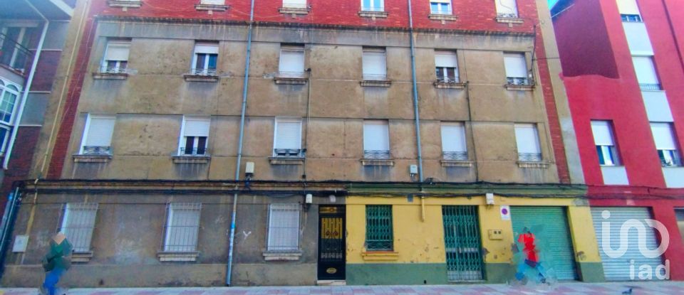 Appartement 3 chambres de 98 m² à León (24009)