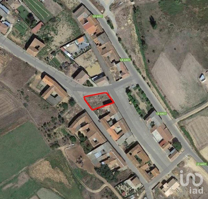 Land of 542 m² in Estebanez de La Calzada (24288)