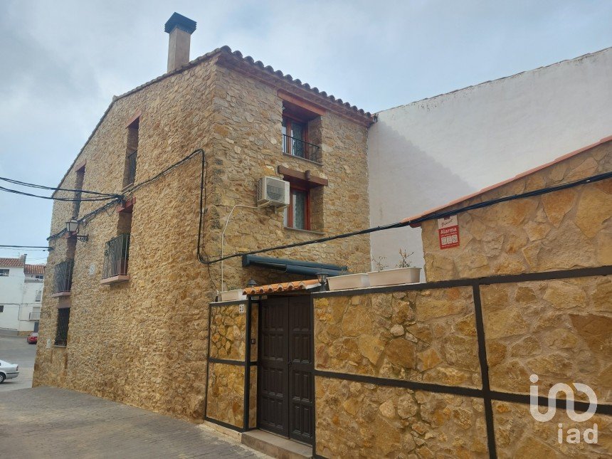 Village house 4 bedrooms of 108 m² in Sierra Engarcerán (12182)