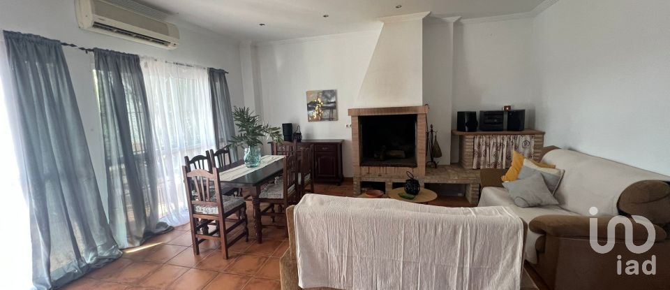 Country house 3 bedrooms of 108 m² in Cartaya (21450)