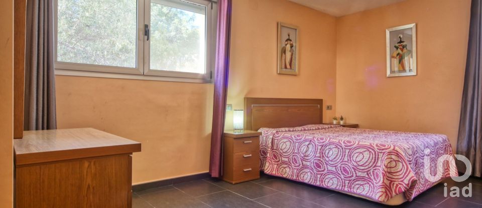 House 4 bedrooms of 245 m² in Oropesa/Oropesa del Mar (12594)