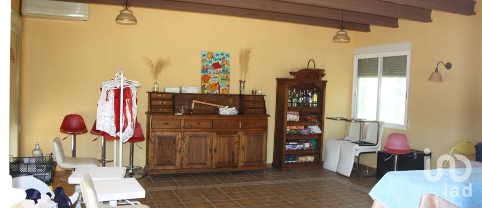 Maison de campagne 4 chambres de 185 m² à Partida Las Bayas (03292)