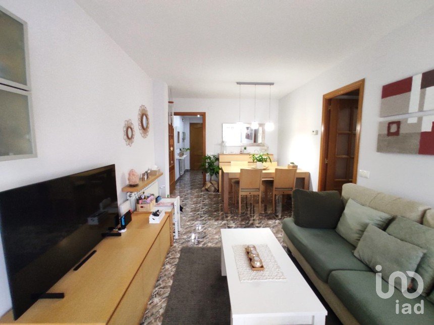 Appartement 3 chambres de 74 m² à El Vendrell (43700)