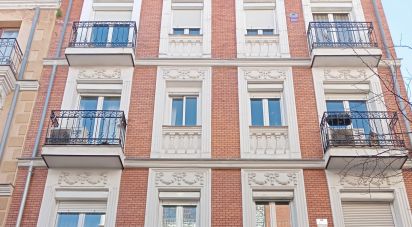 Edifici 2 habitacions de 48 m² a Madrid (28039)