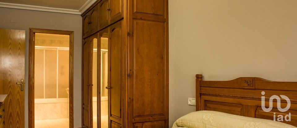 Mansion 3 bedrooms of 106 m² in Vinaros (12500)