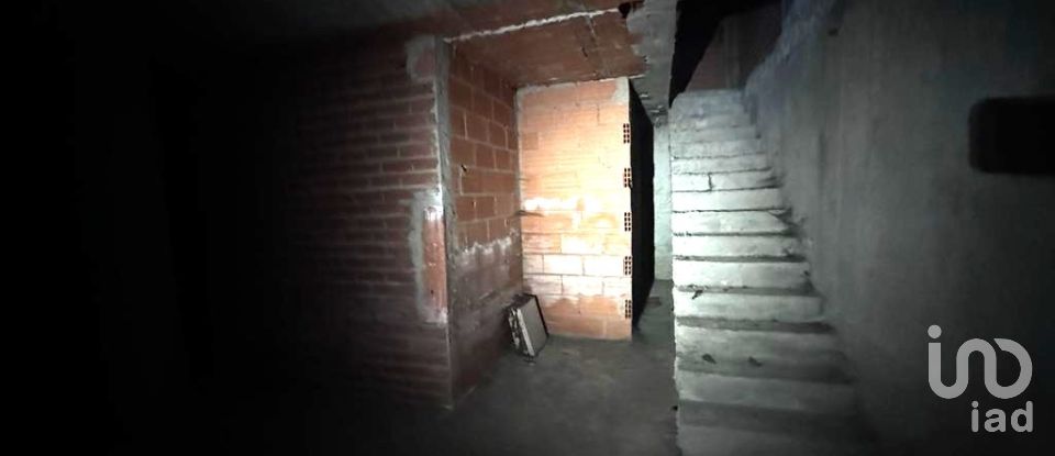 Actividades locales de 174 m² en Trobajo del Camino (24010)