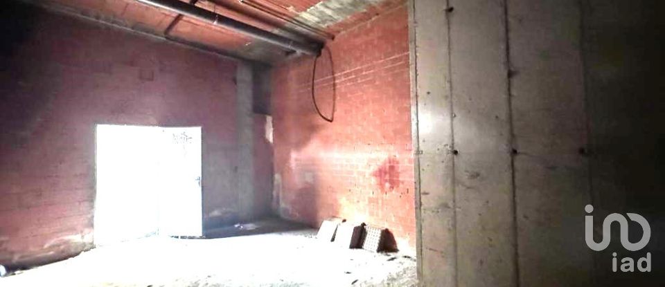 Actividades locales de 174 m² en Trobajo del Camino (24010)