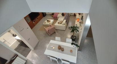 Casa 5 habitacions de 208 m² a Moja (08734)