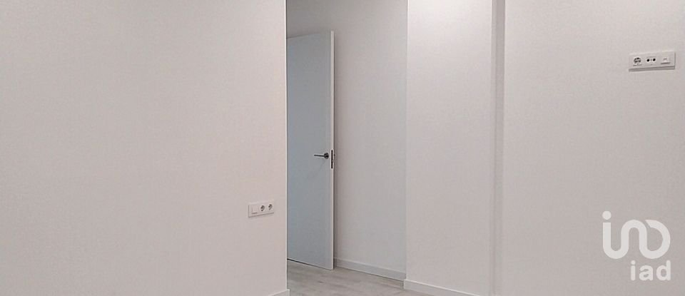 Piso 3 habitaciones de 82 m² en Sabadell (08206)