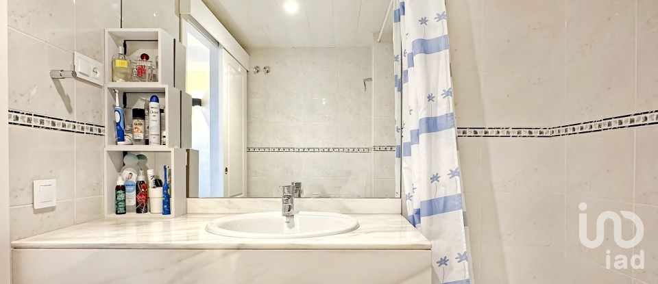 Pis 3 habitacions de 105 m² a Castelldefels (08860)