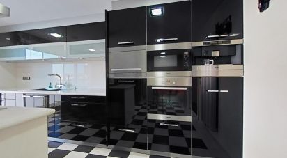 Appartement 3 chambres de 200 m² à Reus (43202)