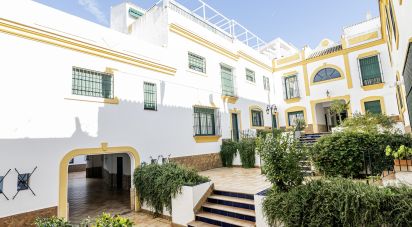 Apartment 3 bedrooms of 141 m² in Carmona (41410)